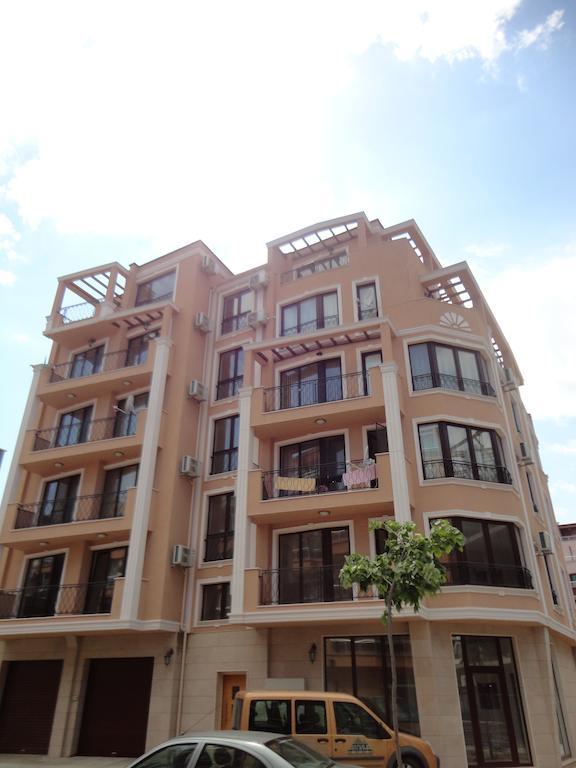 Holiday Apartments In Pomorie Kültér fotó