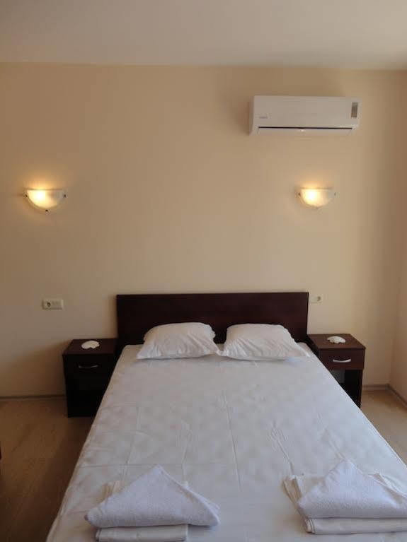 Holiday Apartments In Pomorie Kültér fotó