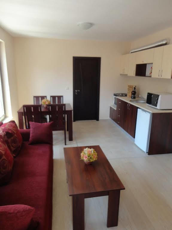 Holiday Apartments In Pomorie Kültér fotó